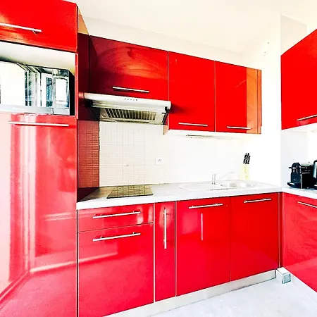 Piscine Apartment *